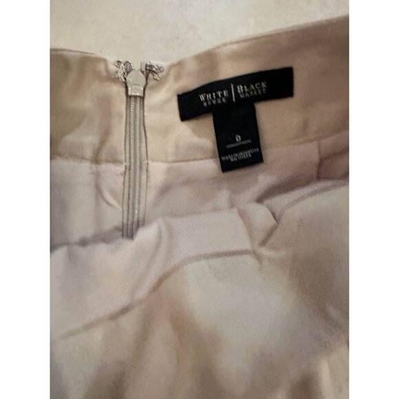WHITE HOUSE BLACK MARKET WHBM Tan Black A Line Skirt Size 0 - Picture 7 of 7